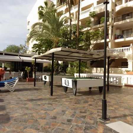 Apartamento 1 Bed Apt, Pool Views In Castle Harbour C114 *