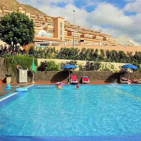 1 Bed Apt, Pool Views In Castle Harbour C114 Los Cristianos (Tenerife)