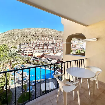 1 Bed Apt, Pool Views In Castle Harbour C114 Los Cristianos (Tenerife)